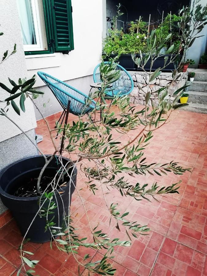 Dairos Apartment Mali Lošinj Exterior foto