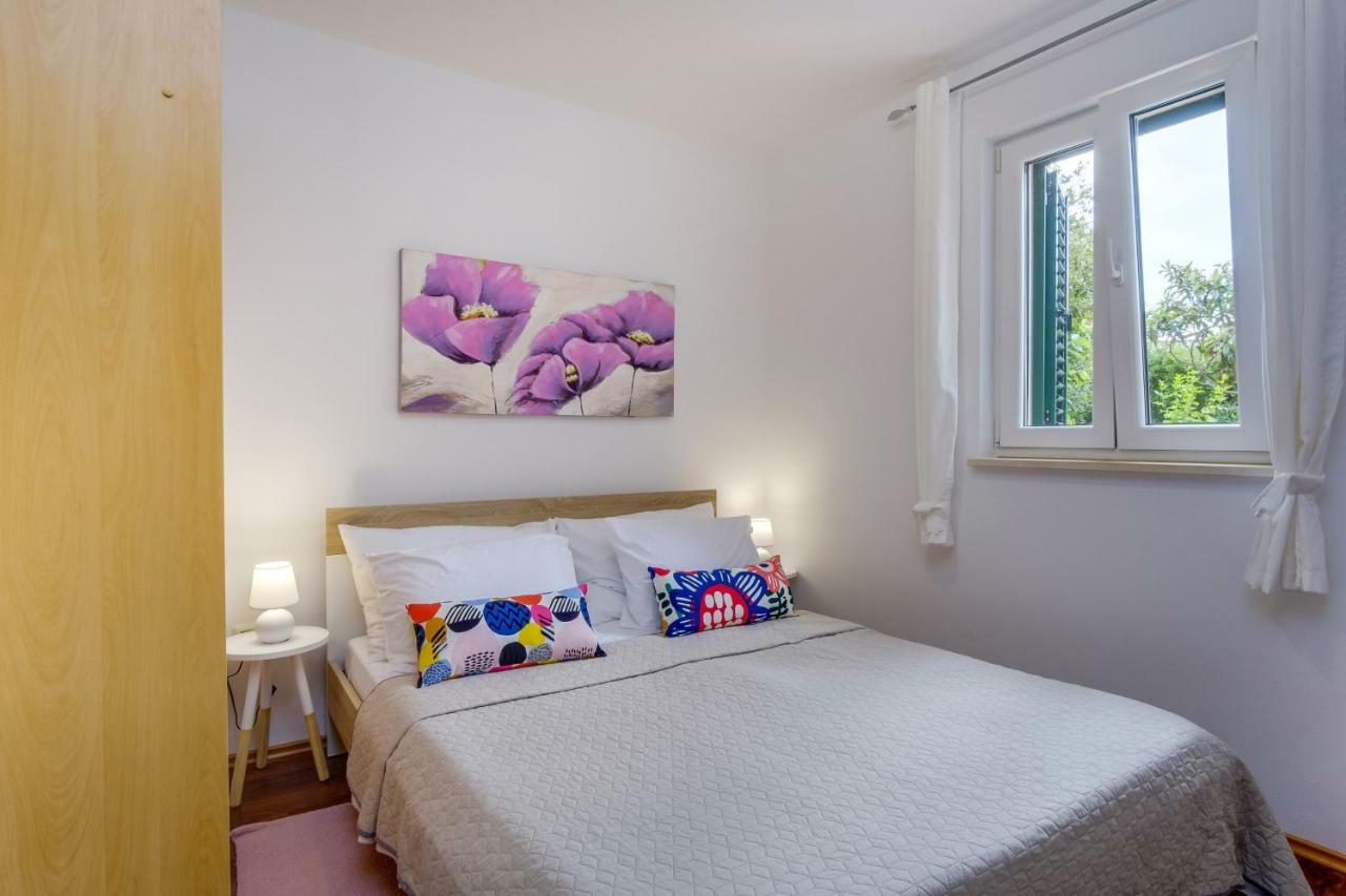 Dairos Apartment Mali Lošinj Exterior foto