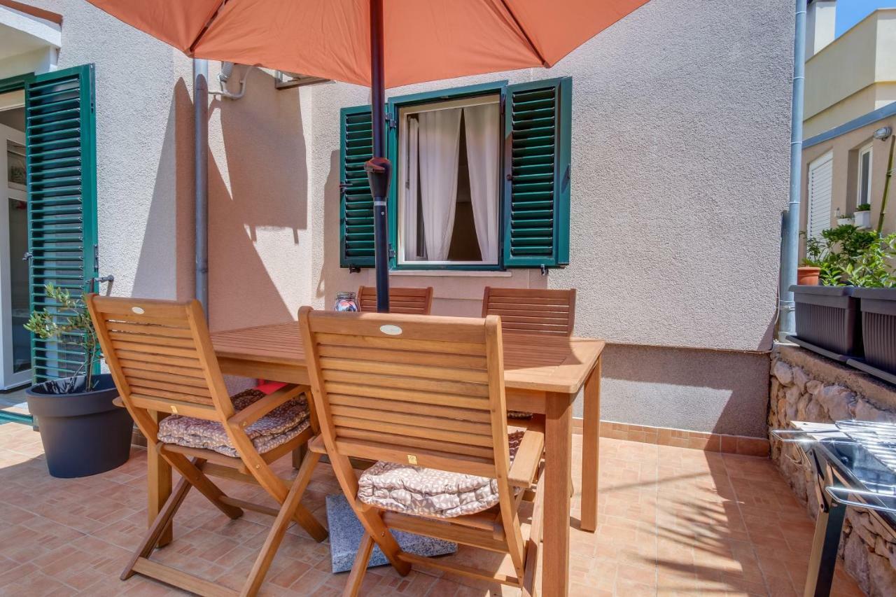 Dairos Apartment Mali Lošinj Exterior foto