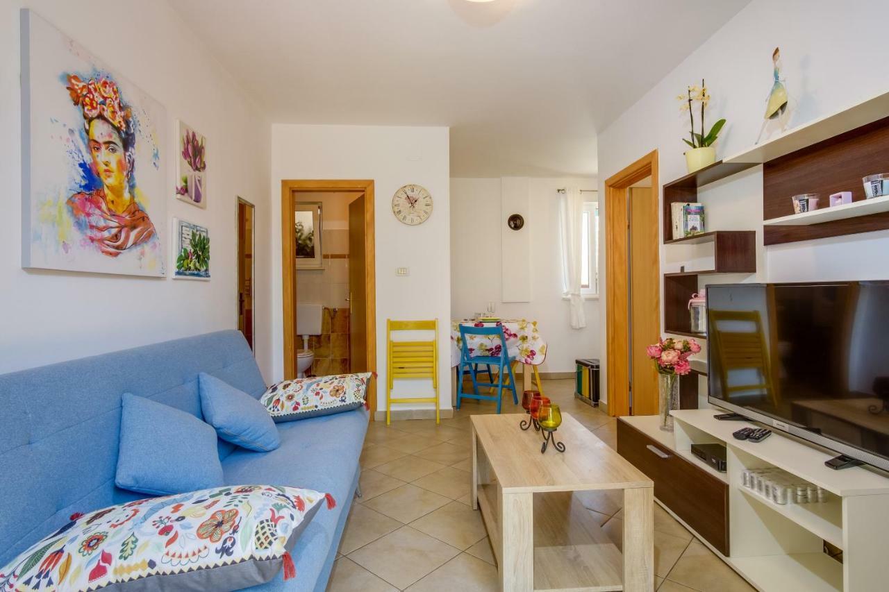 Dairos Apartment Mali Lošinj Exterior foto